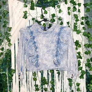 Forever 21 Cropped Acid Wash Jean Rear Zip Top